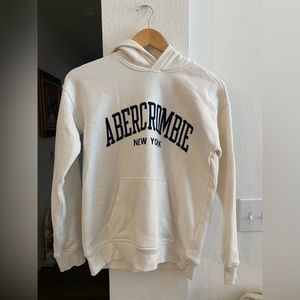 Abercrombie Kids NWOT 11/12 Hoodie